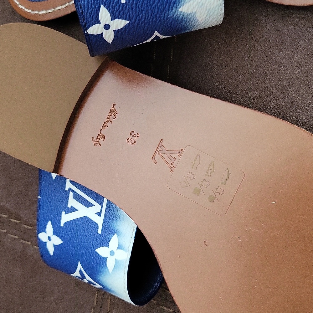 Louis Vuitton Blue Escale Monogram Slide Flats Flip Flop Size 38 Lock It Mules - Picture 2 of 5